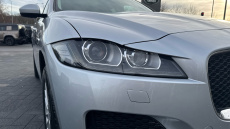 Jaguar F-Pace 2.0d Portfolio 5dr Auto AWD Diesel Estate